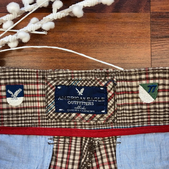 American Eagle women’s check plaid shorts Size 0 - Picture 2 of 7